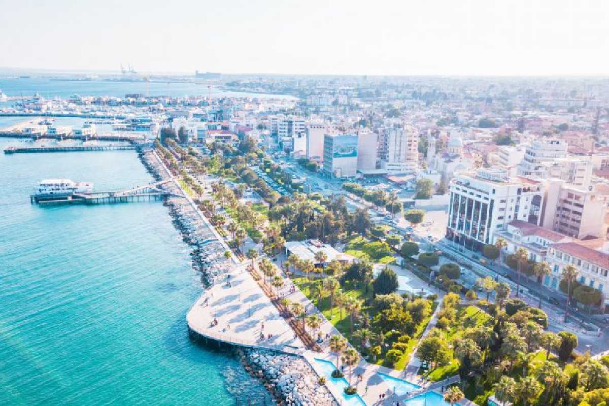 اقامت دائم در قبرس